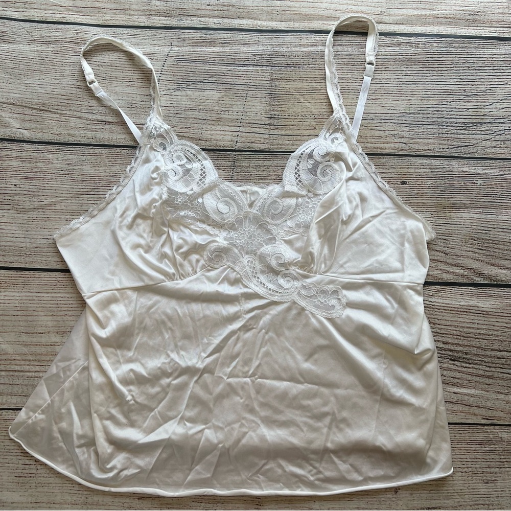 Vintage 90s Vanity Fair Lace Camisole Top Womens Large 40/46 Lingerie USA Ivory